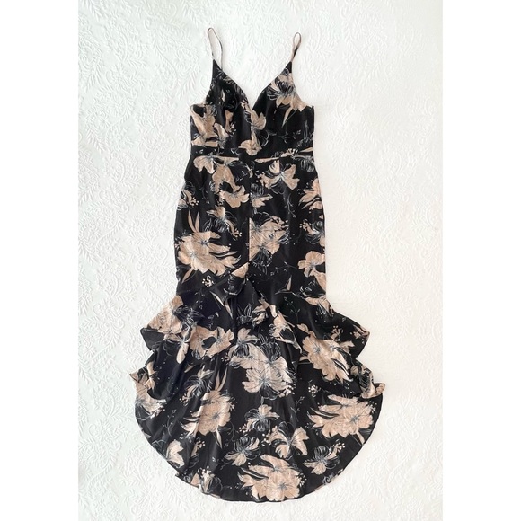 NWOT Lulus Darling Daylily Black Floral Print High-Low Maxi Dress Small - Picture 2 of 7